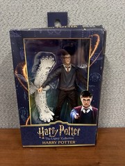 NECA Harry Potter Legacy Collection Harry Potter 7″ Figure Hedwig New