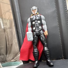 Marvel Thor Action Figure with Hammer & Red Cape, Plastic/Fabric, Black/Red