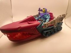 Masters of the Universe Origins Skeletor And Land Shark Vehicle Loose
