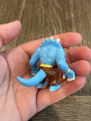 1998 2″ EXTREME DINOSAURS SPIKE TRICERATOPS KFC TOY FIGURE MATTEL 90s RARE