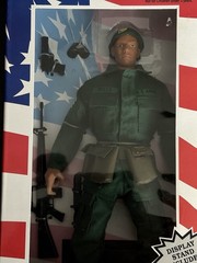 SOLDIERS of the WORLD 12″ Vietnam War Green Beret United States Army 1996 VTG