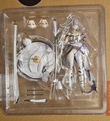 Figma Scarlet Nikke