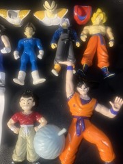 17 Dragon Ball Z DBZ Action Figures Lot 1989-2000 Various Years And Brands