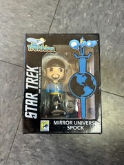*BOX OPEN* Star Trek: Trekkies San Diego Comic Con Mirror Q-Pop Action Figure