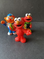 Sesame Street Henson Elmo W/Crayon Elmo W/Binoculars Mechanic Ernie Figures 2”