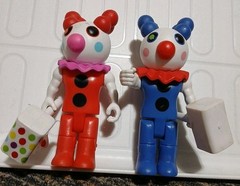 2x PIGGY Clowny Clown 3.5” Series 1 Action Figure Roblox Red & Blue