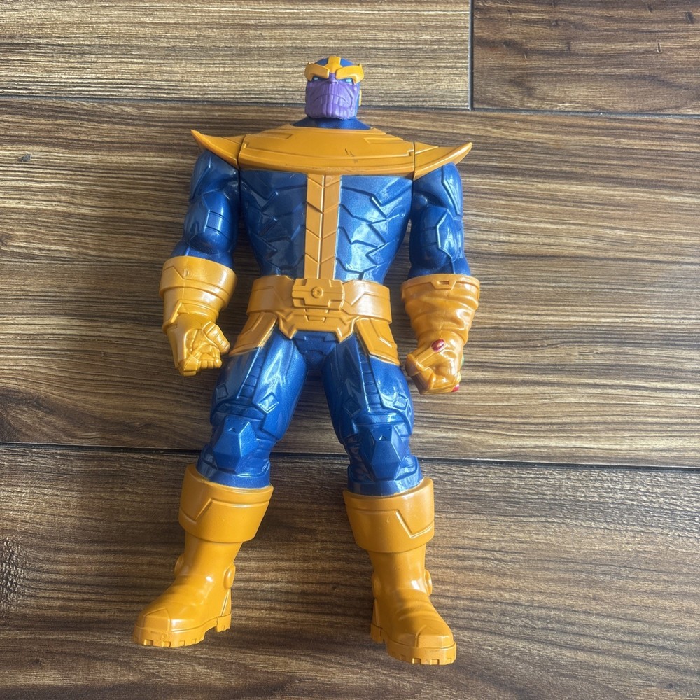 Thanos Hasbro Marvel Avengers 6″ Comics Action Figure 2016