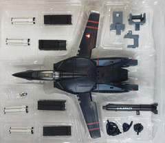 NMIB 30th Anniversary MACROSS “VF-1A SFV-26 Cavaliers” Yamato 1/60 Scale