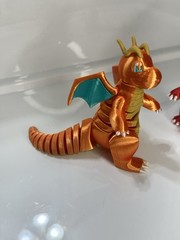 Pokemon bundle Of 2 Articulated Flexi Fugures. Includes Dragonite & Charmeleon