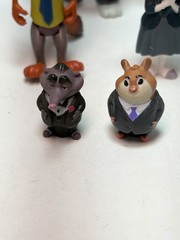 LOT OF 10 Disney Zootopia Tomy Figures – Kevin, Judy, Nick Wilde, Clawhauser