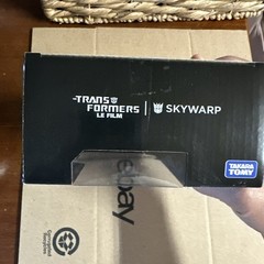 Transformers Studio Series 7 Inch Action Figure Voyager Class Skywarp