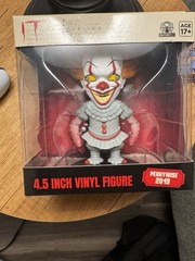 It Chapter Two Pennywise Culterfly Collectible Vinyl Figure 4.5″