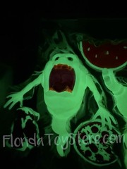 2026 Kenner Classics The Real Ghostbusters: Ecto-Glow Classic Ghosts (Exclusive)