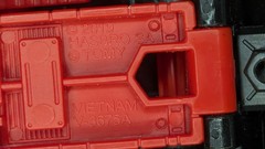 Transformers War For Cybertron WFC Kingdom Voyager Class Inferno Missing Gun