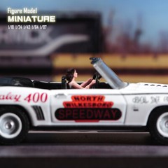 1/18 1/24 1/64 1/87 Miniatures Vest Skirt Driver Girl Scene Figures For Car Toys