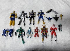 BANDAI POWER RANGERS ACTION FIGURE LOT “AS SHOWN / PARTS”