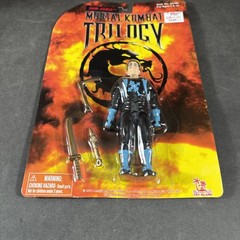 SUB-ZERO MORTAL KOMBAT TRILOGY ACTION FIGURE TOY ISLAND VINTAGE NEW 1996 VIDEO