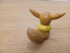 Tomy Pokemon Eevee C/G Mini Toy Action PVC Figure