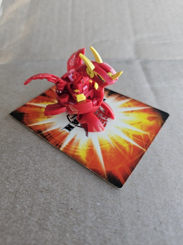 Bakugan Neo Dragonoid Red Pyrus 580G New Vestroia Battle Brawlers w/ GATES&CARDS