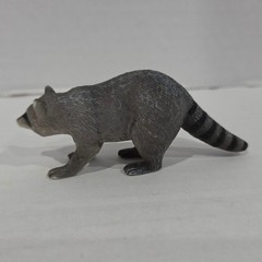 Mojo Raccoon Wildlife Animal Figurine Realistic Hand Painted Toy 14822