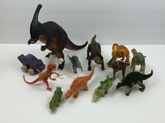 Toy Dinosaur Lot All Different Assorted Shapes Sizes Rubber Plastic Wood (13)