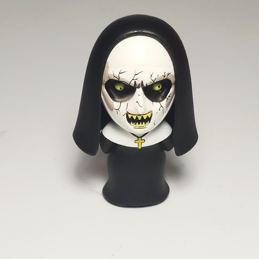 Smols Culturefly Horror Classics Mystery Vinyl Figure Toy The Conjuring Nun 3″