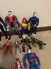 Lot Of 45 Vintage 90s Action Figures Kenner Hulk, Marvel, X-Men, And More