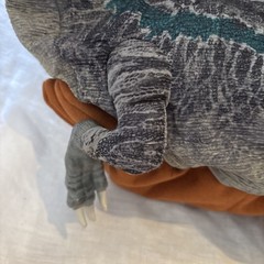 JURASSIC WORLD Baby BLUE Dinosaur Animatronic Hand Puppet REAL FX Wow Stuff EUC!