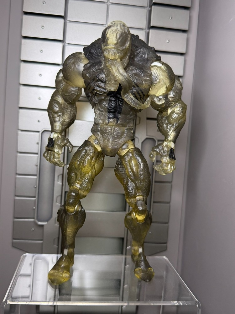 Venom Symbiote Stealth Blast 7″ Figure Toy Biz Amazing Spider-Man 2006 LOOSE