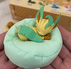 Pokemon Figure – Eevee Sleeping Blind Box Fantasy Cute Anime Collectible Display