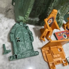 MOTU He Man Huge Lot Gray Skull Castle Weapons 18 Figures Mantisaur Stridor