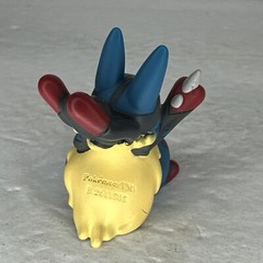 Pokemon 1.5″ Mega Lucario Finger Puppet Mini Figure Nintendo Bandai