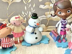 Doc McStuffins PVC Lot Of 8 Figures Puzzle Bases Cake Topper Toys Disney Store