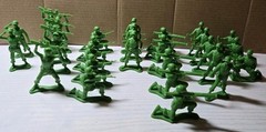 28 Disney Pixar Toy Story Green Army Men TB64