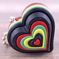 Heart Clicker Fidget Toy – Black Red Green Yellow 3D Printed Sensory Keychain