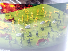 True Heroes 65 Piece Military Forces Kids Play Patriotic Heroes Army Men Tanks