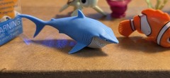 1 set Finding Nemo DISNEY Mini Figures PIXAR 2024 Critter Crate Cake Topper (J9)