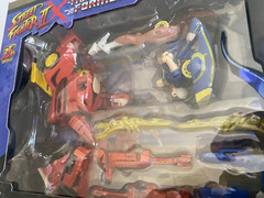 Transformers Collaborative Street Fighter II Mash-Up Hot Rod Ken vs. Arcee Ch…