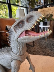 Jurassic World Super Colossal Indominus Rex & Camouflage N’ Battle WORKING RARE