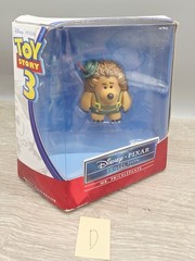 Disney Pixar Toy Story 3 Adult Collection Mr. Pricklepants premium collector (D)