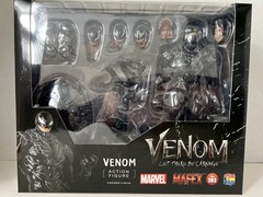 Medicom Toy Venom Marvel MAFEX No. 282 Action Figure Let There Be Carnage