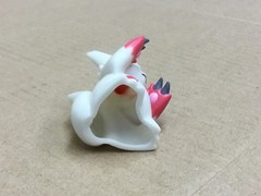 2004 Pokemon 2″ Zangoose Finger Puppet Figure Catch em All Nintendo Bandai