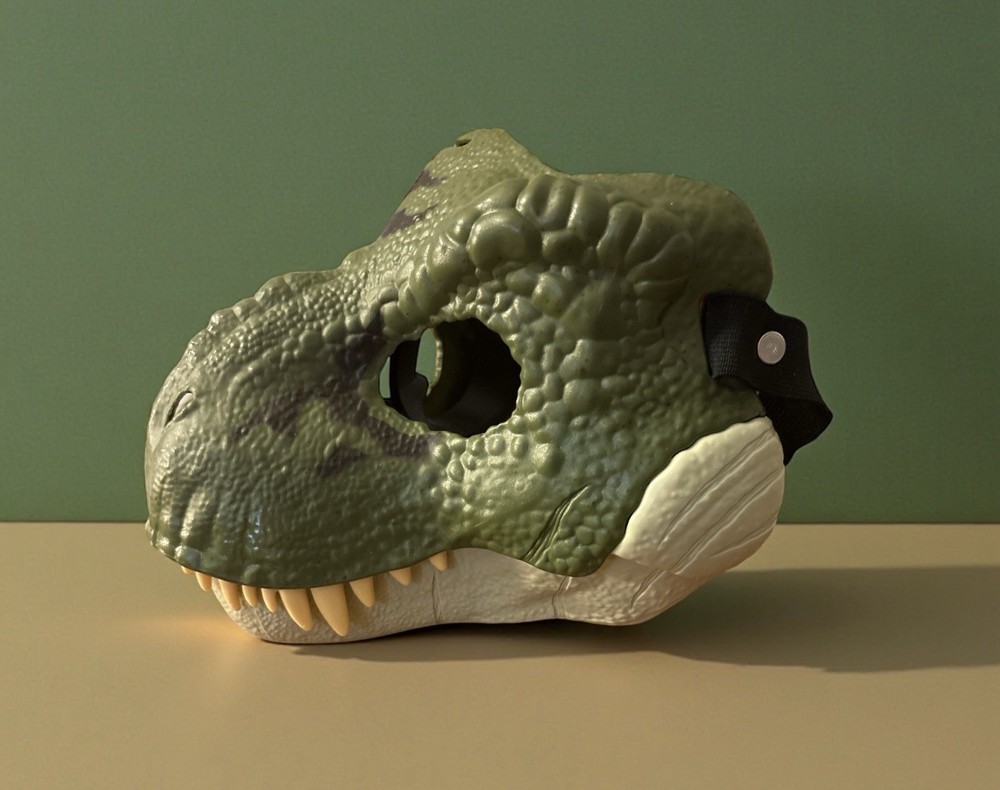Jurassic World TYRANNOSAURUS REX MASK! Ages 4 And Up! Mattel