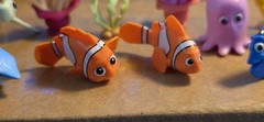 1 set Finding Nemo DISNEY Mini Figures PIXAR 2024 Critter Crate Cake Topper (J9)
