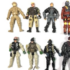 Chap Mei & Others Army Military Action Figures Lot Of 13 Plus Accessories