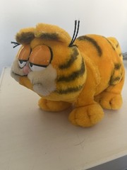 Vintage Garfield The Cat 1978, 1981 Stuffed Animal Plush Fun Farm San Francisco