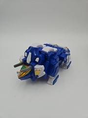 Dino Core Evolution 2 Mega D-Fighter Ultimate King Dino Transforming 4 In 1 Set