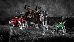 New In Stock Lucky Cat Micro Cosmos MC-01S Elvis Voltron Metallic Version Figure