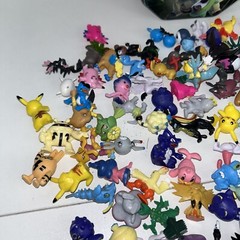 Pokemon Cake Toppers Figures Figurines Pcs 2-3CM Toy Lot Kids Anime With Tin