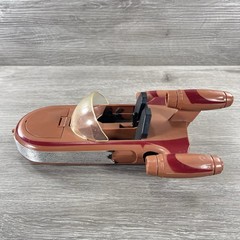 Vintage 1978 Kenner Star Wars Luke Skywalker’s Land Speeder.